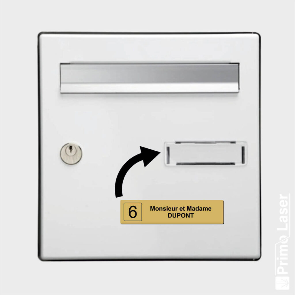 Plaque de boite aux lettres personnalisée à glisser dans le porte-étiquette  - 9,8 x 2,3cm - PrimoLaser