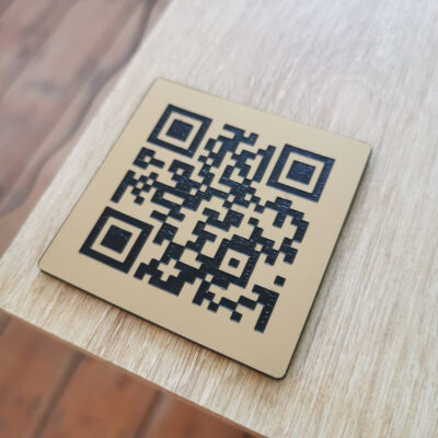 Plaque Qr code menu sans contact - 10x10cm - Aluminium - PrimoLaser