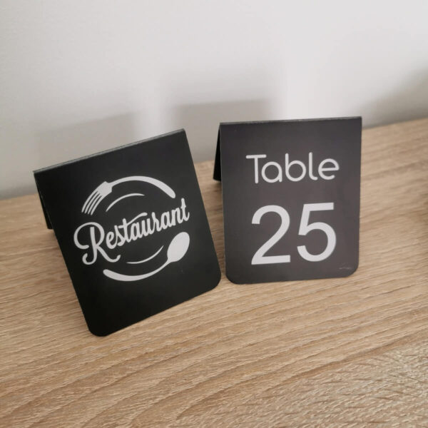 Chevalet numéro de table en aluminium personnalisé avec votre logo