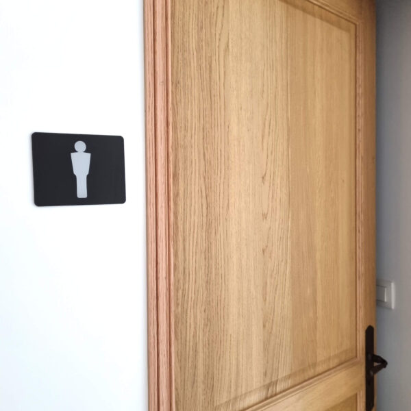 Plaque pictogramme toilettes hommes en aluminium anodisé noir fixation par adhésif 3M