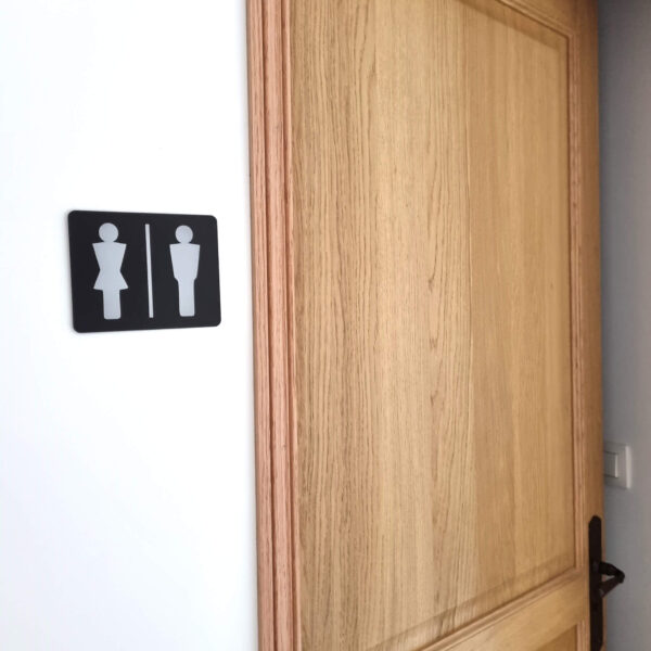 Plaque pictogramme toilettes hommes femmes en aluminium anodisé noir fixation par adhésif 3M